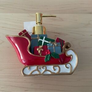 NWT Martha Stewart Festive Sleigh with gifts Soap Dispenser - Red and Gold